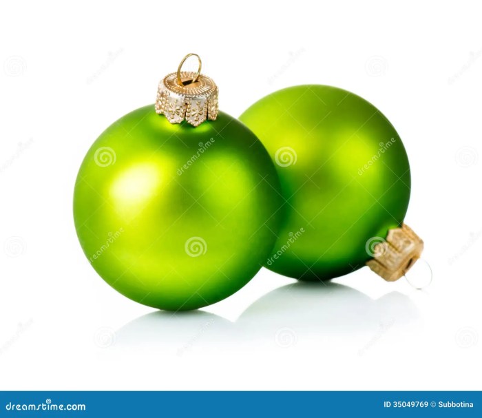 White and green christmas decor