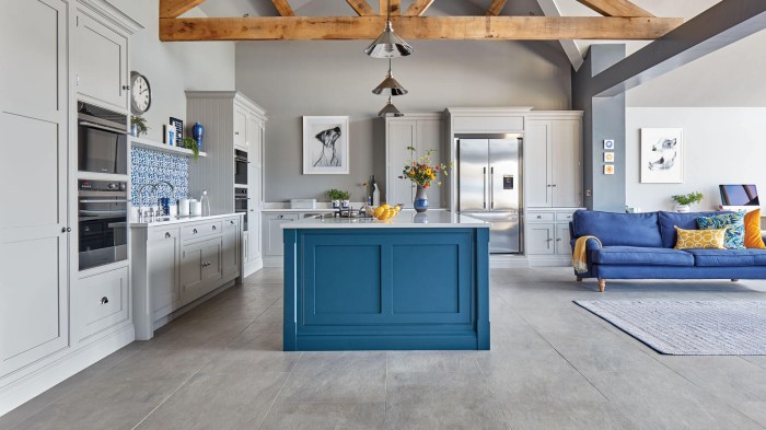 Blue and gray kitchen decor