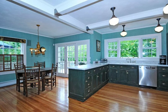 Brown and teal kitchen decor